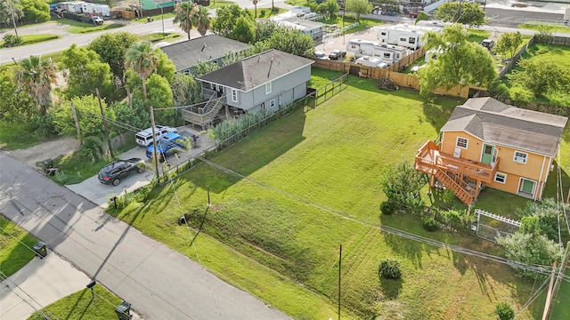 919 12th St, Dickinson, TX 77539