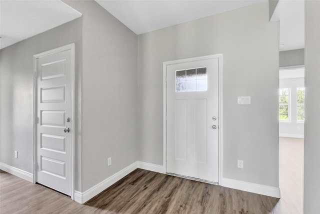 214 Kickapoo Dr, Anahuac, TX 77514 - foyer featuring wood finished floors