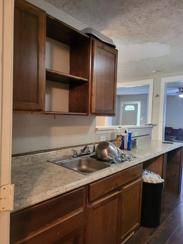 10517 Fairland Dr, Houston, TX 77051 - photo 11