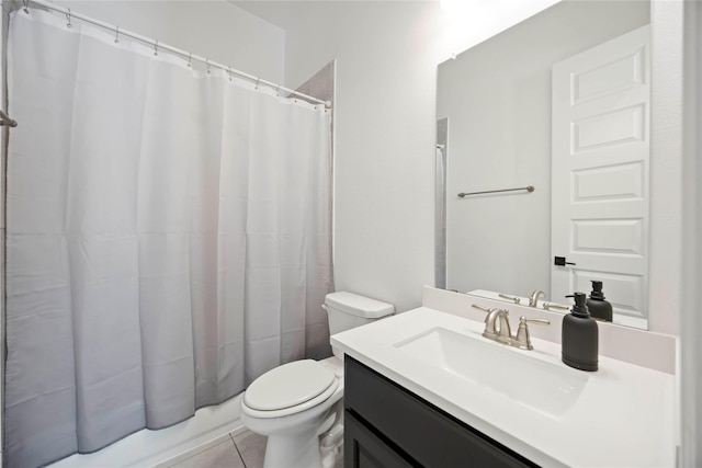 11822 Creekside Shore Cir, Cypress, TX 77433 - full bath with vanity, tile patterned flooring, and a shower with curtain