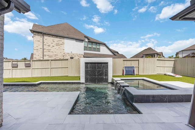 11822 Creekside Shore Cir, Cypress, TX 77433 - view of pool featuring a fenced backyard and a pool with connected hot tub