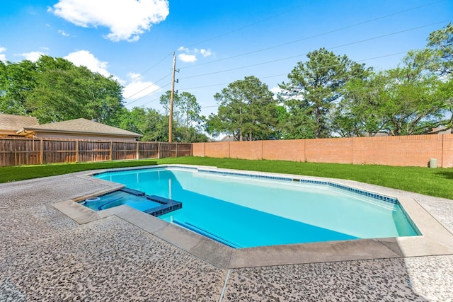 7306 Creek Crest Dr, Houston, TX 77095 - view of swimming pool featuring a pool with connected hot tub and a fenced backyard