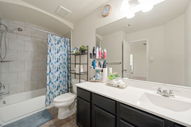 14722 Ruddy Duck Ln, Houston, TX 77049 - full bathroom with vanity and shower / bath combo
