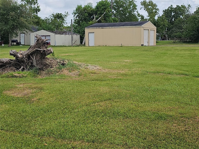 202 Cotton St, Jones Creek, TX 77541 - photo 4