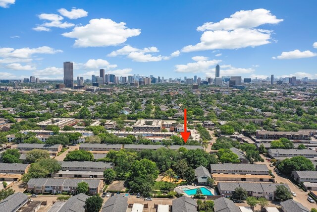 6442 Olympia Dr Unit 85, Houston, TX 77057 - aerial view of skyline