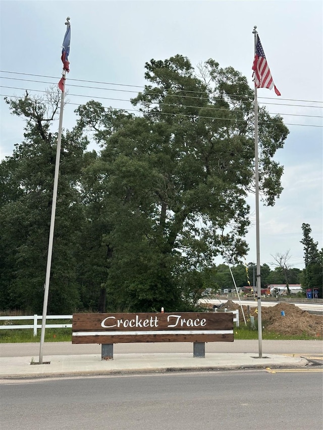 672 Wexford Dr, Conroe, TX 77303