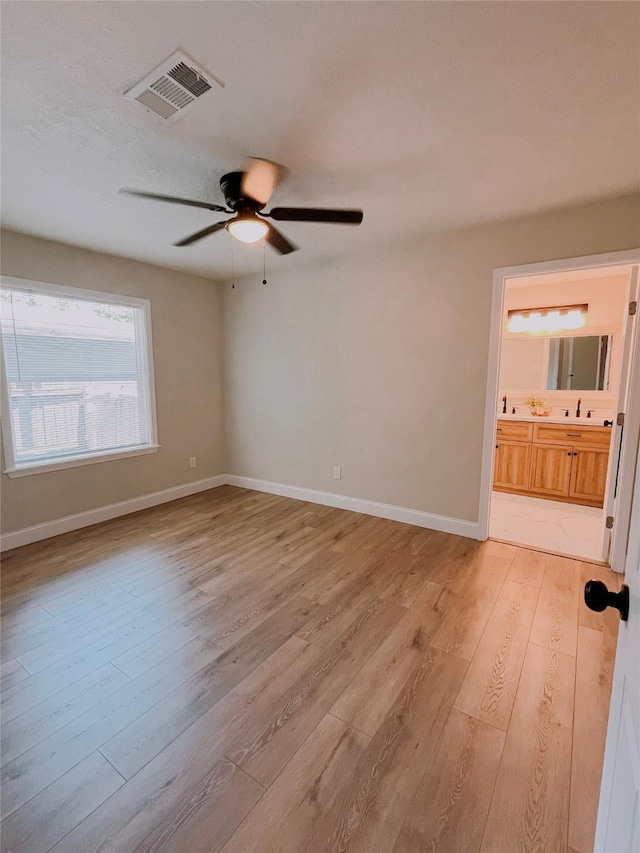 4521 Kingsbury St, Houston, TX 77021 - spare room with light wood-type flooring and ceiling fan