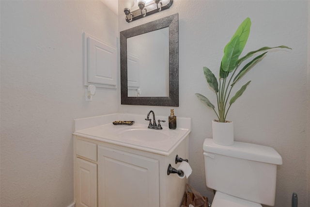 10527 Friars Hl, Houston, TX 77070 - half bathroom featuring vanity and toilet