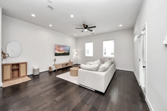 5502 Wheatley St Unit B, Houston, TX 77091 - living room featuring a ceiling fan, wood finished floors, and recessed lighting
