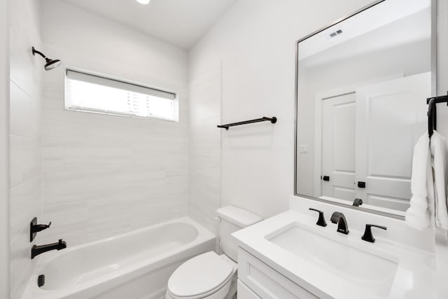 5502 Wheatley St Unit B, Houston, TX 77091 - bathroom featuring vanity and shower / bathtub combination
