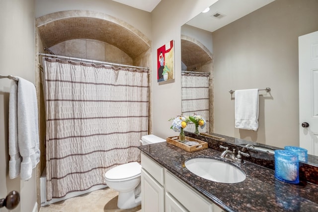 1013 Crocker St, Houston, TX 77019 - bathroom featuring vanity and a shower with shower curtain