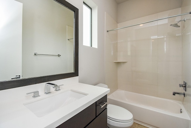 5638 Petty St Unit B, Houston, TX 77007 - bathroom with vanity and shower / washtub combination