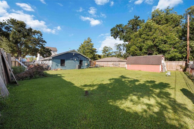 10926 Ivyridge Rd, Houston, TX 77043 - photo 14