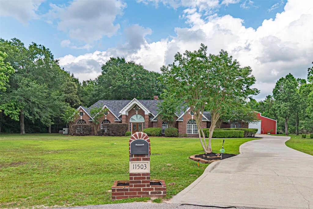 11503 Kingford Ct, Montgomery, TX 77316 - photo 1