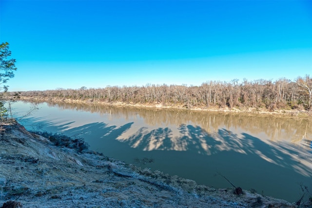898 Taylor Lake Rd, Livingston, TX 77351
