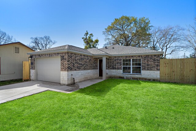 305 E Humble St, Baytown, TX 77520 - photo 5