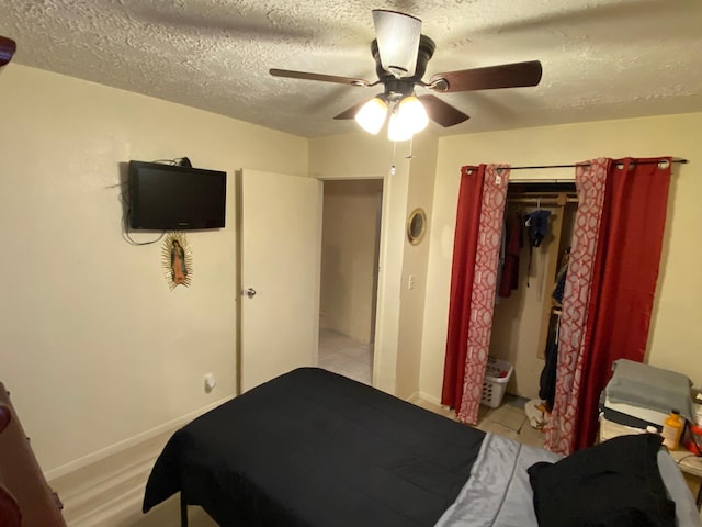 7433 Red Robin Ln, Houston, TX 77075 - photo 18