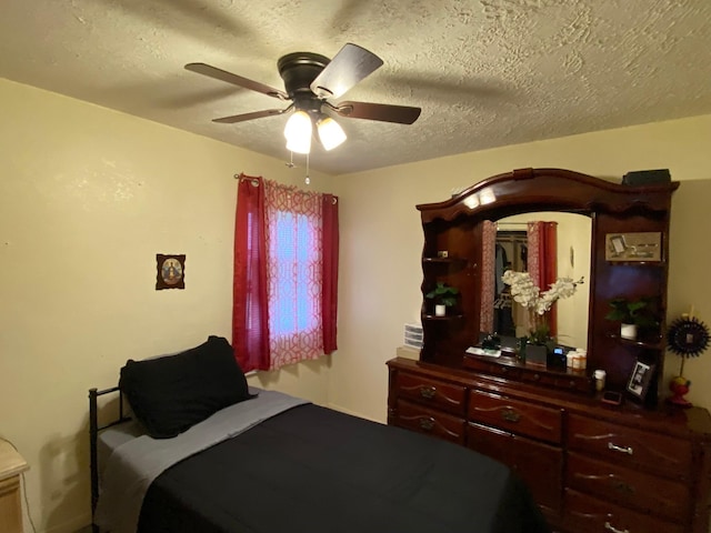 7433 Red Robin Ln, Houston, TX 77075 - photo 19