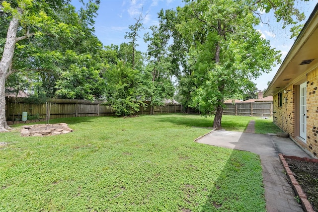 21807 Glenbranch Dr, Spring, TX 77388 - fenced backyard featuring a patio area