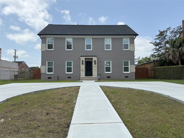 3210 Oakmont St, Houston, TX 77021 - colonial home featuring crawl space, brick siding, and driveway