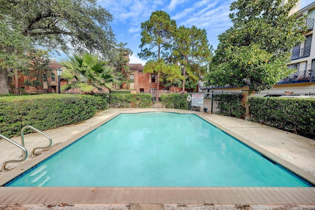 2333 Bering Dr Unit 236, Houston, TX 77057 - view of community pool
