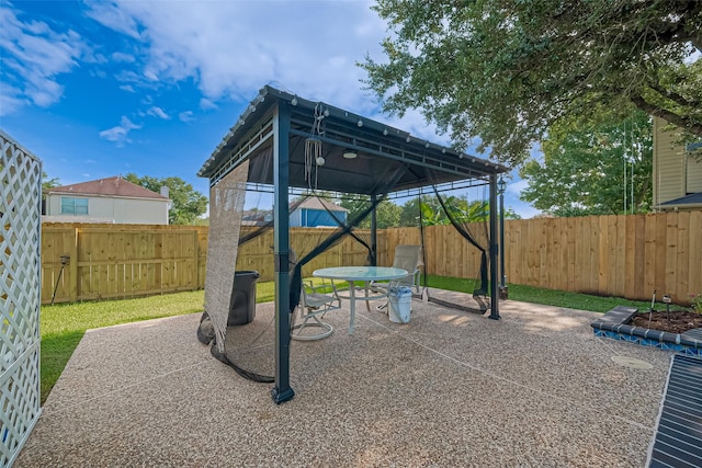 4001 Spring Garden Dr, Pearland, TX 77584 - fenced backyard with a gazebo and a patio