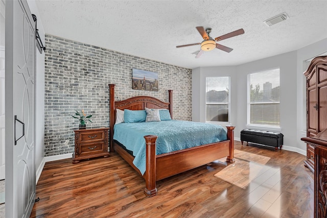 307 Spencer Lndg E, La Porte, TX 77571 - photo 15
