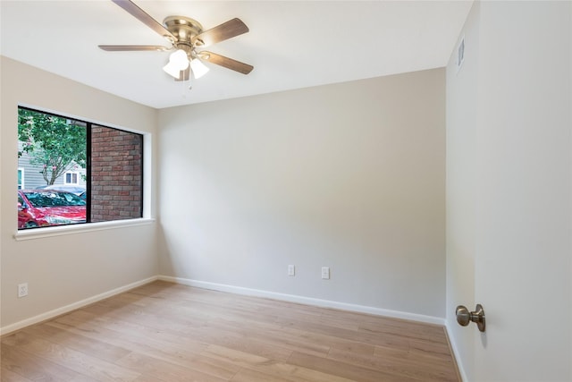 3802 Knollcrest Dr, Montgomery, TX 77356 - empty room featuring light wood-style floors and a ceiling fan