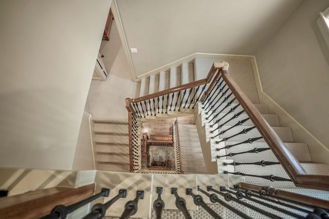5023 La Branch St, Houston, TX 77004 - view of staircase