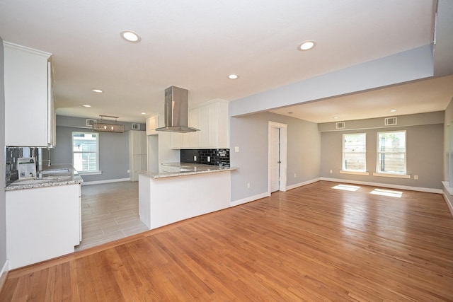 515 Caplin St, Houston, TX 77022 - photo 4