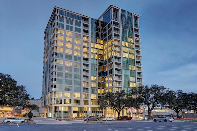 2047 Westcreek Ln Unit 806, Houston, TX 77027 - photo 43