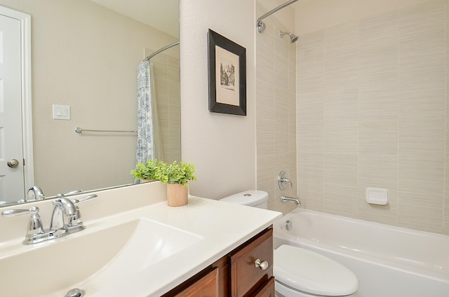 25718 Creek Ledge Dr, Katy, TX 77494 - bathroom with vanity and shower / tub combo with curtain