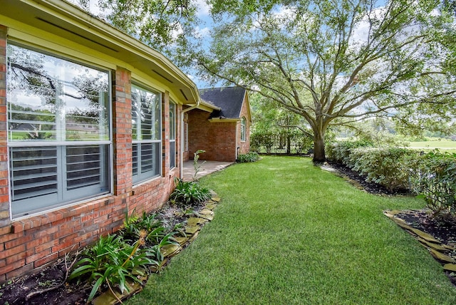 9610 Oakland Lake Way, Missouri City, TX 77459 - view of green lawn