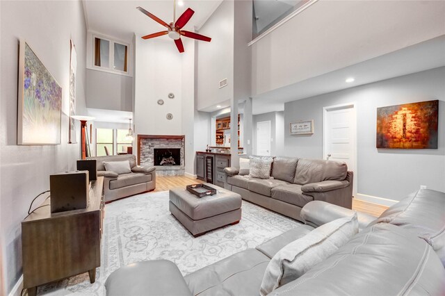 15698 Barkers Landing Rd, Houston, TX 77079 - photo 4