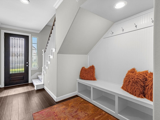 9618 Cambridge Manor Ln, Houston, TX 77045 - mudroom featuring wood finished floors, recessed lighting, and vaulted ceiling