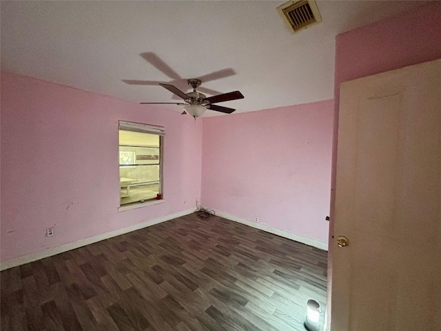 7947 Moore Dr, Pearland, TX 77584 - empty room with wood finished floors and ceiling fan