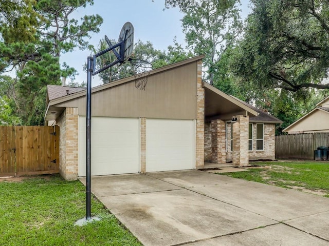 3911 Wintergreen Dr, Humble, TX 77396 - photo 3