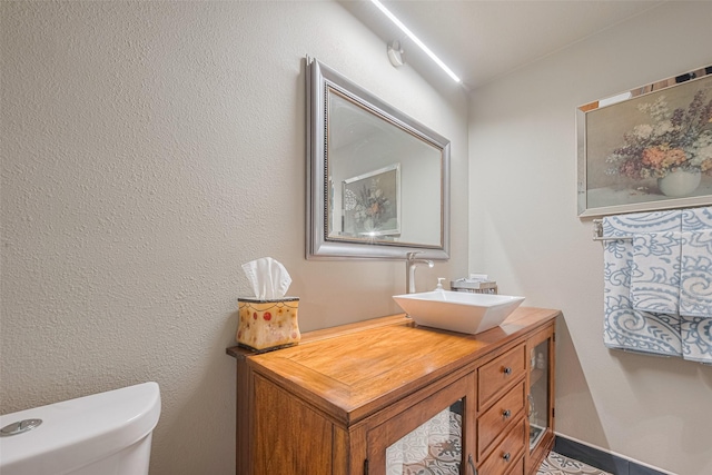 6170 Beech Dr, Montgomery, TX 77316 - bathroom with toilet and vanity