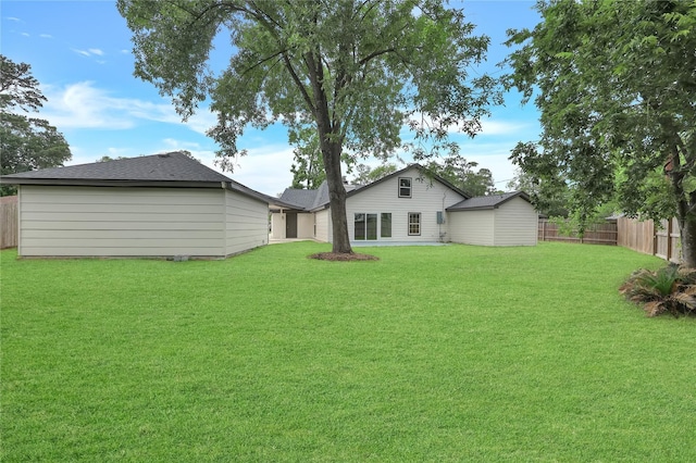 1503 Bamwick Dr, Houston, TX 77090 - back of property with a fenced backyard