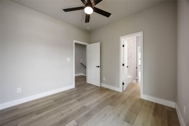 2407 Dolly Wright St, Houston, TX 77088 - unfurnished room featuring a ceiling fan and light wood-style flooring