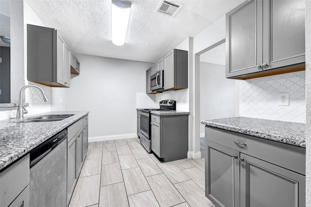 9804 Thrush St, Houston, TX 77571 - photo 10