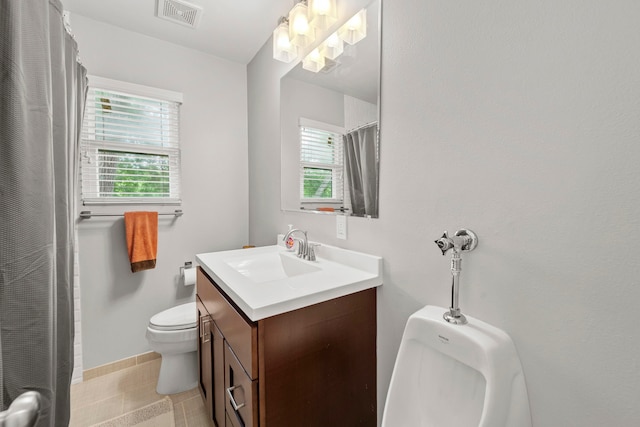 7539 Santa Fe Dr, Houston, TX 77061 - bathroom featuring vanity and a shower with shower curtain