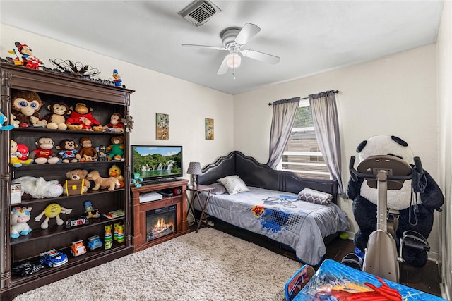 10434 Hinds St, Houston, TX 77034 - bedroom with ceiling fan