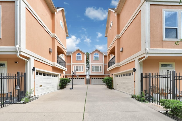 4216 Childress St Unit B, Houston, TX 77005 - photo 2