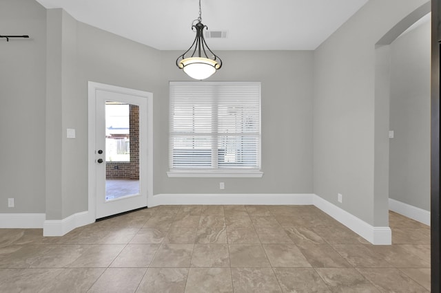 18618 Bridle Grove Ct, Tomball, TX 77377 - unfurnished dining area featuring baseboards and tile patterned floors