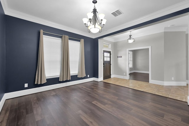 18618 Bridle Grove Ct, Tomball, TX 77377 - entrance foyer featuring a chandelier, wood finished floors, and ornamental molding