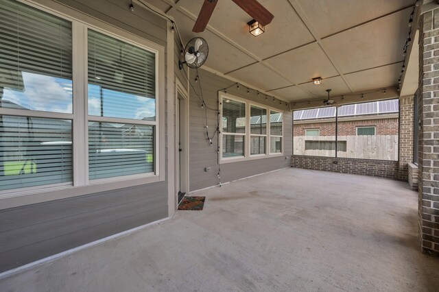 18618 Bridle Grove Ct, Tomball, TX 77377 - view of patio / terrace
