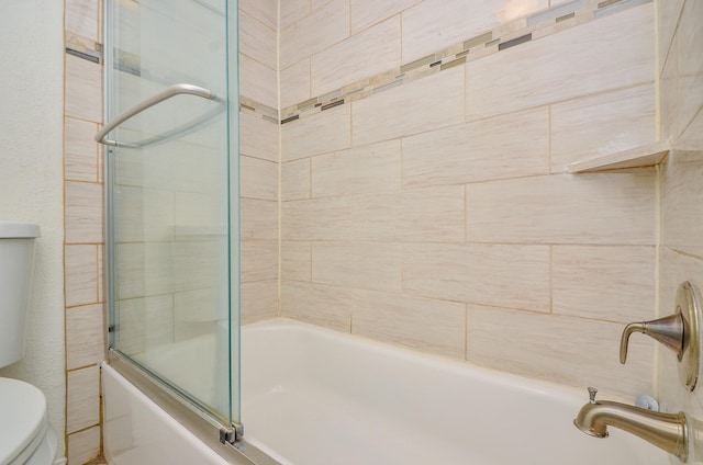 2100 Tanglewilde St Unit 169, Houston, TX 77063 - full bath featuring toilet and enclosed tub / shower combo