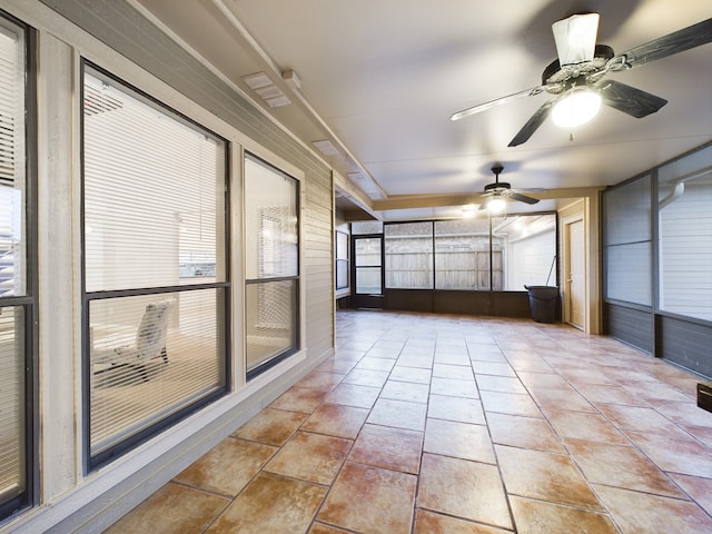 11614 Taos Ln, Houston, TX 77070 - unfurnished sunroom with a ceiling fan