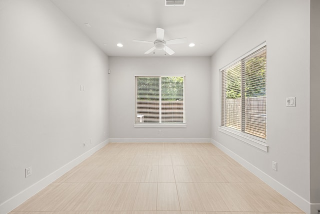 1907 Harlem St Unit A, Houston, TX 77020 - unfurnished room featuring a ceiling fan and recessed lighting